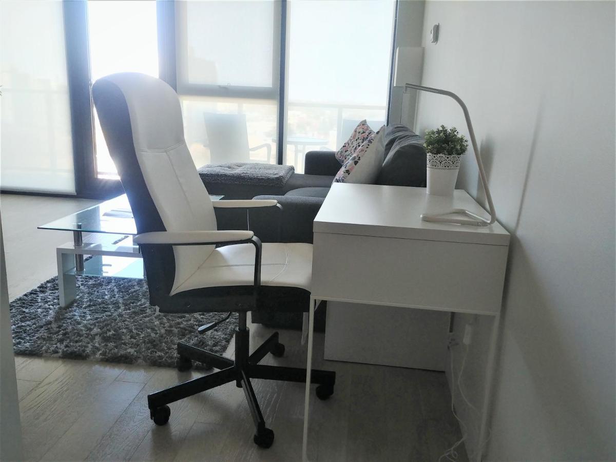 Luxury Skyline Condo In Downtown Free 24/7 Parking Winnipeg Extérieur photo