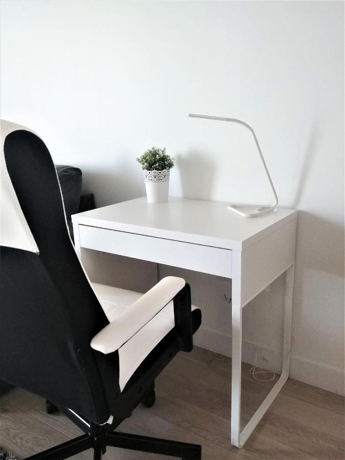 Luxury Skyline Condo In Downtown Free 24/7 Parking Winnipeg Extérieur photo